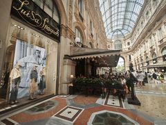 -埃马努埃莱二世拱廊