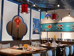 -尚尚仙·酸汤猪手·猪肚鸡火锅(华联万柳购物中心店)