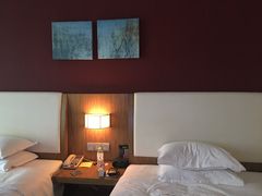 标间-青岛城阳宝龙福朋喜来登酒店