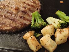 -必胜客(WOW象山涌金广场店)