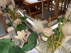 -荷塘秋月·本帮江浙菜(国权路店)