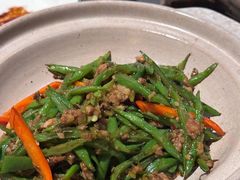 沙茶肉糟啫云南扁豆-小炳胜(卓悦中心店)