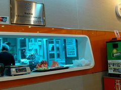 -呷哺呷哺(普陀乐购真北店)