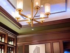 -Wolfgang’s Steakhouse 沃夫冈牛排馆(上海白玉兰广场店)