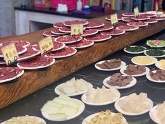 -一鼎牛鲜活牛肉城(晋江海峡国际食品城店)