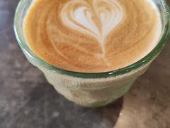 咸蛋黄拿铁-店溡三(御华名苑愚园路1221弄店)