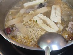 -乳仔牛牦牛汤锅 烤羊排(松潘古城店)