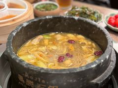 -蘑界·野生菌火锅(深业上城店)