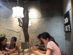 -茶颜悦色(嘉顿一楼吉时赏味游园会店)