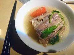 -穹六人间 people 6(岳阳路店)