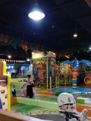 -利奥梦幻主题乐园(爱琴海购物公园店)