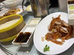 -鸭王烤鸭店(三里河店)