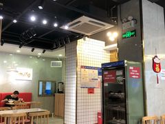 大堂-百年尹氏汤包(湖南路狮子桥店)