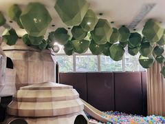 -水桶王国主题餐厅·聚会·生日派对·亲子活动·家庭套餐(亚龙湾希尔顿店)