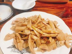 -竹乡人家大鱼头(南山竹海店)