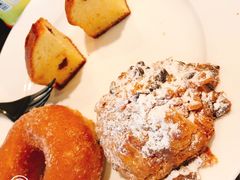 -圣丰索菲特·2 On 988 Café 自助餐厅