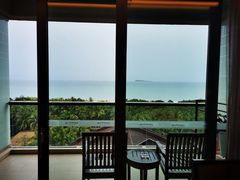 -三亚湾海居铂尔曼度假酒店