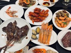 -圣丰索菲特·2 On 988 Café 自助餐厅