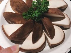 鲜香菇-渝利重庆火锅