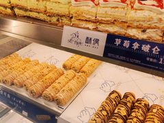 -酥侯糕点(广东路店)