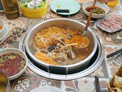 -顶上头·螺蛳火锅(五一新村店)