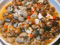 -龙巢盱眙龙虾·牛蛙·烧烤宵夜(八卦岭店)