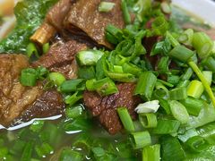 牛腩拼牛利河粉-珍珍小食店(西华路店)