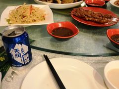 -维吾尔餐厅(宜山路店)