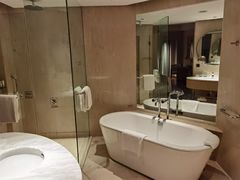 -上海佘山世茂艾美酒店
