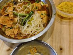 -柳州肥姨妈大骨螺蛳粉(江宁万达店)