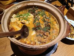 柴火稻草鱼-吃饭皇帝大土家民族菜(正大广场店)