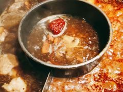 -老牌坊云南鱼豆花火锅(哈西万达店)