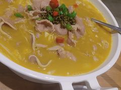 酸汤牛舌-宴小馆·小海鲜青岛菜(五四广场店)