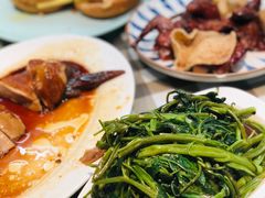 -新大咀港式茶餐厅(宝山万达店)