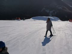 -荣盛康旅野三坡滑雪场