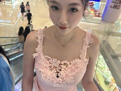 -雍容荟帝王蟹活龙虾展台自助(IFS黑金店)
