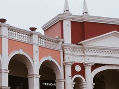 -佛罗伦萨小镇广佛名品奥特莱斯(疏港路店)