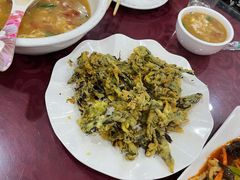 炸花椒芽-途肴·老农饭庄(百里峡店)