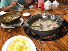 -侠成水上农庄(工业大道店)