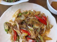 -隔壁老王·家常云南菜(花巷店)