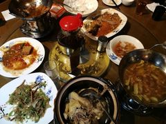 -缘来聚·徽菜名店(黄山宏村店)