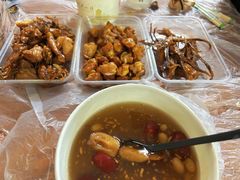 -蓝精灵饺子店