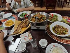 -洁雅小南方俏巴鱼馆(汴河街店)