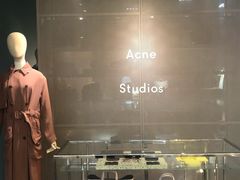 -Acne Studios(芮欧百货店)