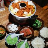 新年第一聚，红红火火小火锅