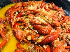 -龙虾风暴(松江店)