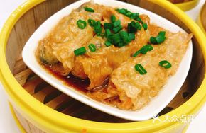 Braised Abalone Sauce Tofu Skin Rolls with Bamboo Shoots