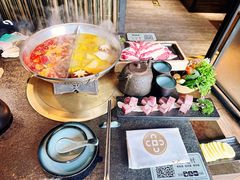 -湊湊火锅·茶憩(新中关购物中心店)