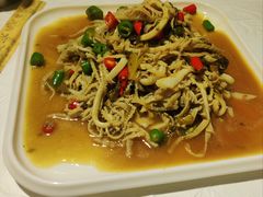 -华光驿站私房菜·黑金冠