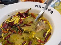 -太二酸菜鱼(菱角湖万达店)